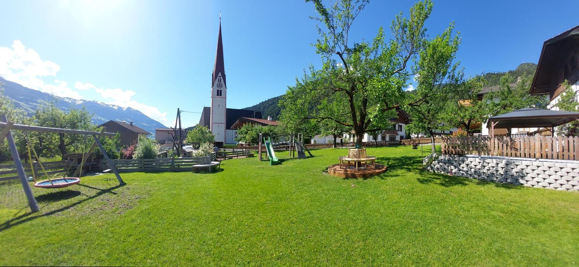 Brixnerhof Im Zillertal 3*